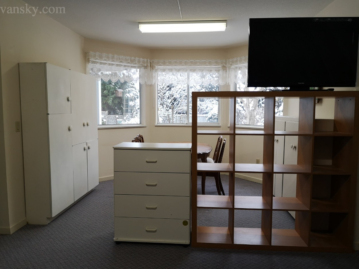 220114130955_0 Master room office 0.jpg